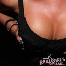 Real Girls Show Cleavage