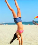 VIDEO: Model Ball Swimsuit Edition