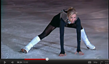 Elisabeth-Hasselbeck-17 Upskirt with her Legs Spread