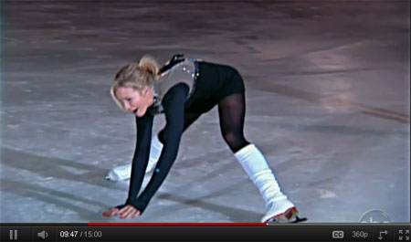 Elisabeth-Hasselbeck-39 Can Elisabeth Hasselback do the Splits?