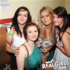 Real Girls Prepare for the Wet T-shirt Contest