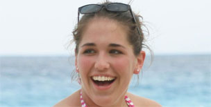 Fun Bikini Girl - Non Nude Candids