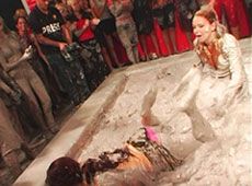 NN Messy Wrestle Video