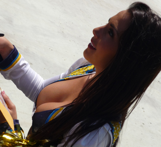 san_diego_chargers_cheerleaders7 Classy Downblouse Cheerleaders