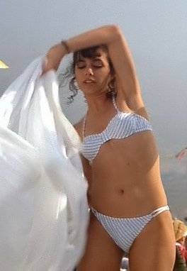 Sexy Susanna Hoffs in a Bikini