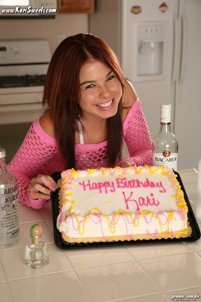 kari_sweets_birthday_2 Kari has already had a lot to drink