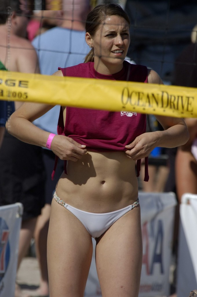 Volleyball Girls with Heart Stopping Cameltoe