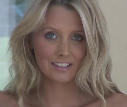 rachel_cole_44 She can't believe she's just let a horny photographer video her naughty bits and millions of people all around the world will get to see