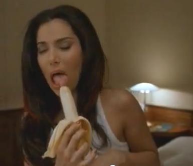 Addicted to Licking Bananas - Roselyn Sanchez in Boat Trip