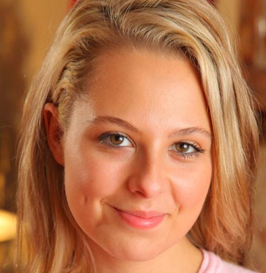 Pretty Girl Kimberley