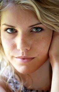 met_art_4 Pretty Blonde Lady