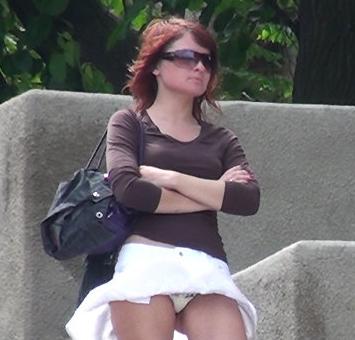 street_candid_21_hdv Candid Upskirt Oops Fun