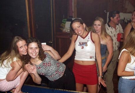 wild_party_girls4 Cute Drunk Girls in the Club