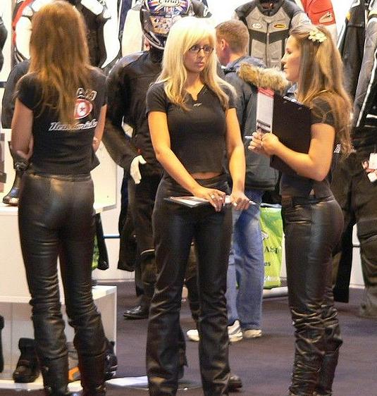 3 Girls in Tight Leather Trousers