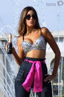 caroline_aguilar_4 Actress having a Drink - Caroline Aguilar