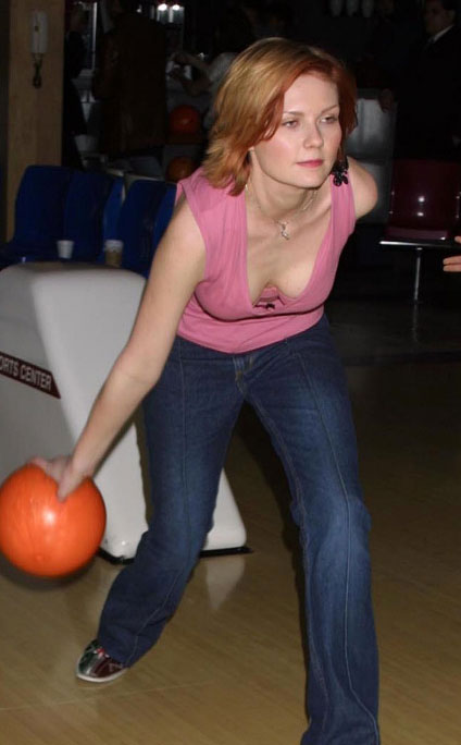 Kirsten Dunst Bowling Downblouse