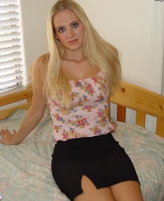 sweet_danni_1 Sweet Danni - Non Nude Blonde