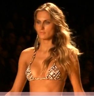 fashion_video_4 Sexy Close Ups on Fashion TV