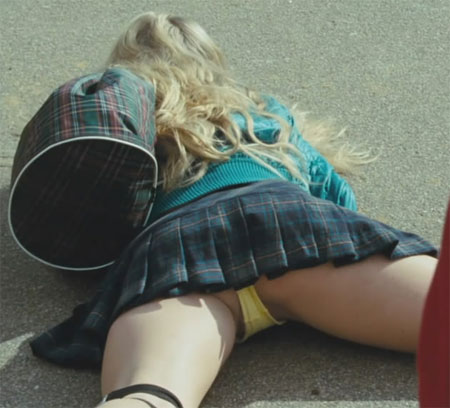 WOW - Amy Seyfried Yellow Panty Upskirt - OOPS!!