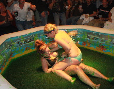 jello_bikini_girls_2 Bikini GIrls Jello Wrestling