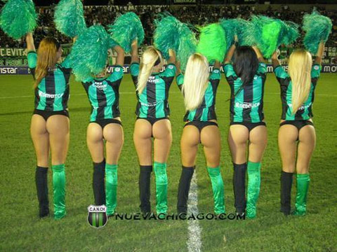 Cheerleaders in Argentine wear Thongs