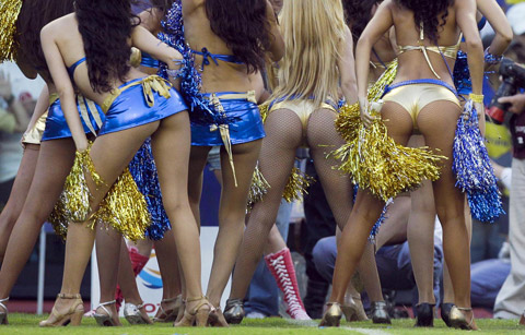 Argentine Cheerleaders in Thongs