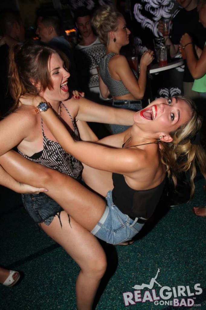 Drunk Party Girls are Having a Wonderful Time