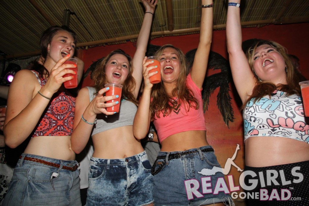 Wet party girls — img 15