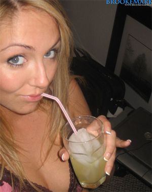 Brooke Marks Selfie Candids