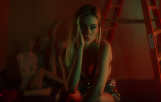 Nicole Peltz on Love Advent