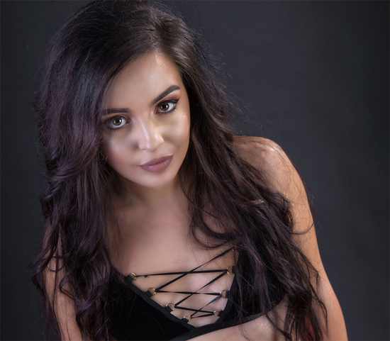 Cataleya is a cute cam girl