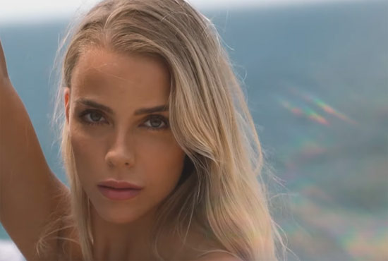 Beautiful Taylor Brumann