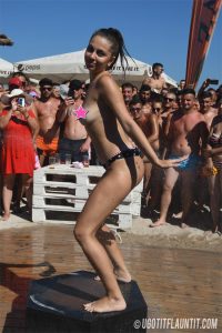 UGotItFlauntIt girl topless