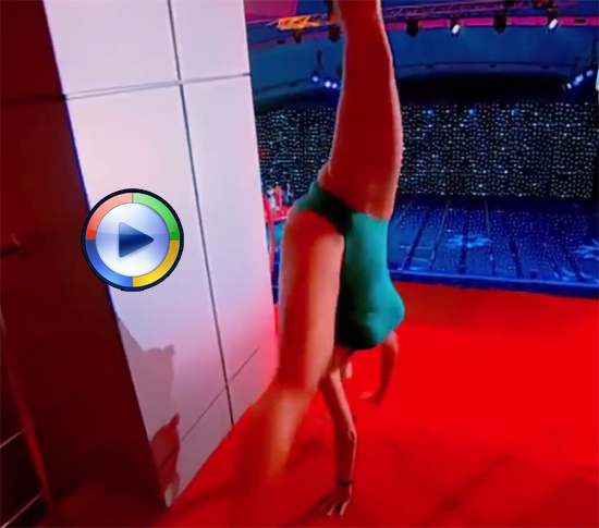 Celebrity swimsuit oops on Splash